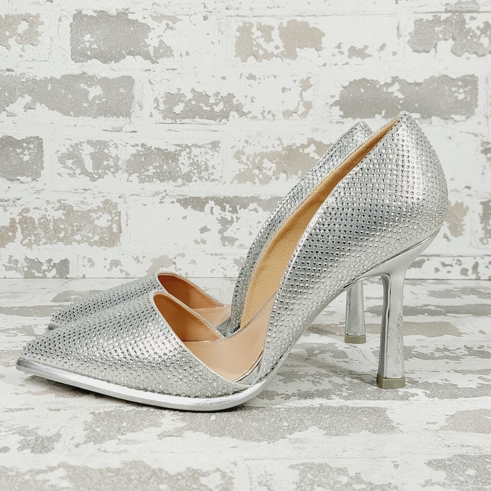 NEW Mia Ciana Silver Rhinestone Pointed Toe High Heel Pumps A318